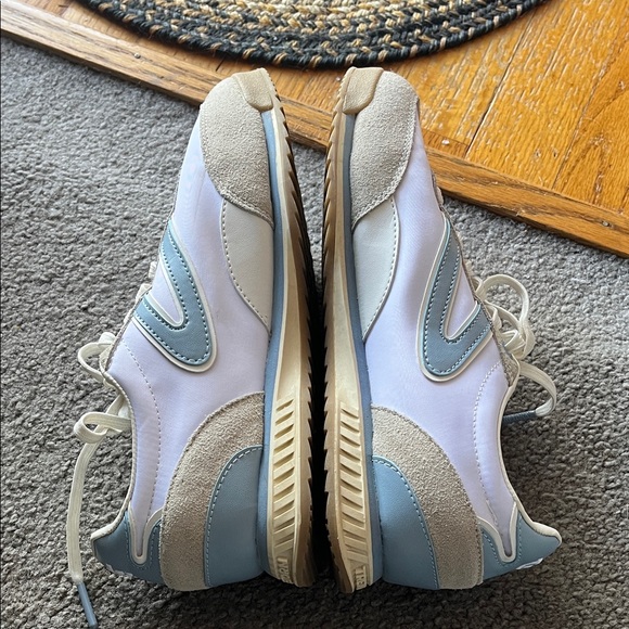 Tretorn (Draper James) White and Light Blue women’s Sneakers - Picture 3 of 6